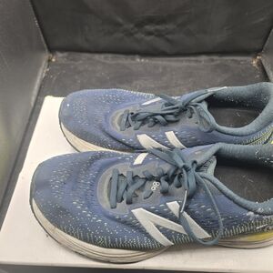 New Balance‎ Navy and White Athletic Sneakers